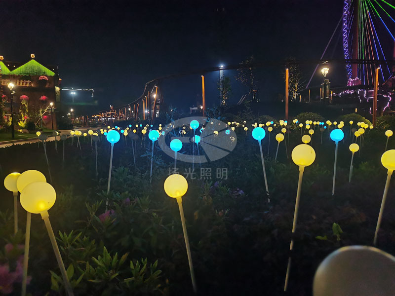 小鎮夜游燈光實拍圖二